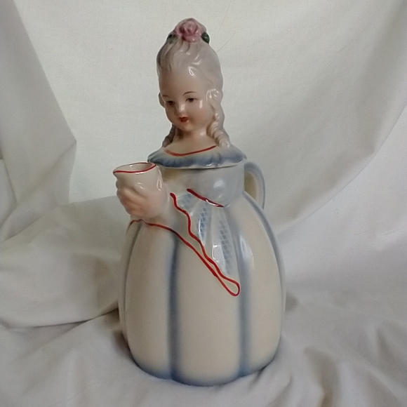 Old E R Erphila Germany lady teapot/pitcher. - Picture 5 of 15